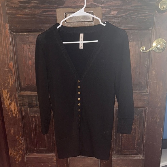 Zenana Outfitters Sweaters - Zenana Snap-Up Black Cardigan size medium